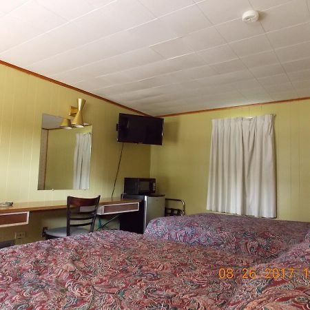 Melody Motor Lodge Connellsville Exterior foto