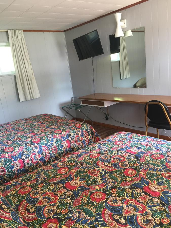 Melody Motor Lodge Connellsville Exterior foto